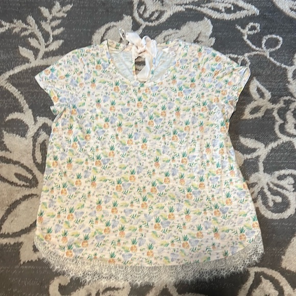 LC Lauren Conrad Tops - Lauren conrad top. Excellent condition. Pineapples. Soft.